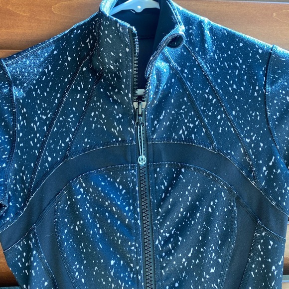 Lulu lemon women’s define jacket, SIZE: 2, COLOR: black with white speckles - Picture 2 of 5